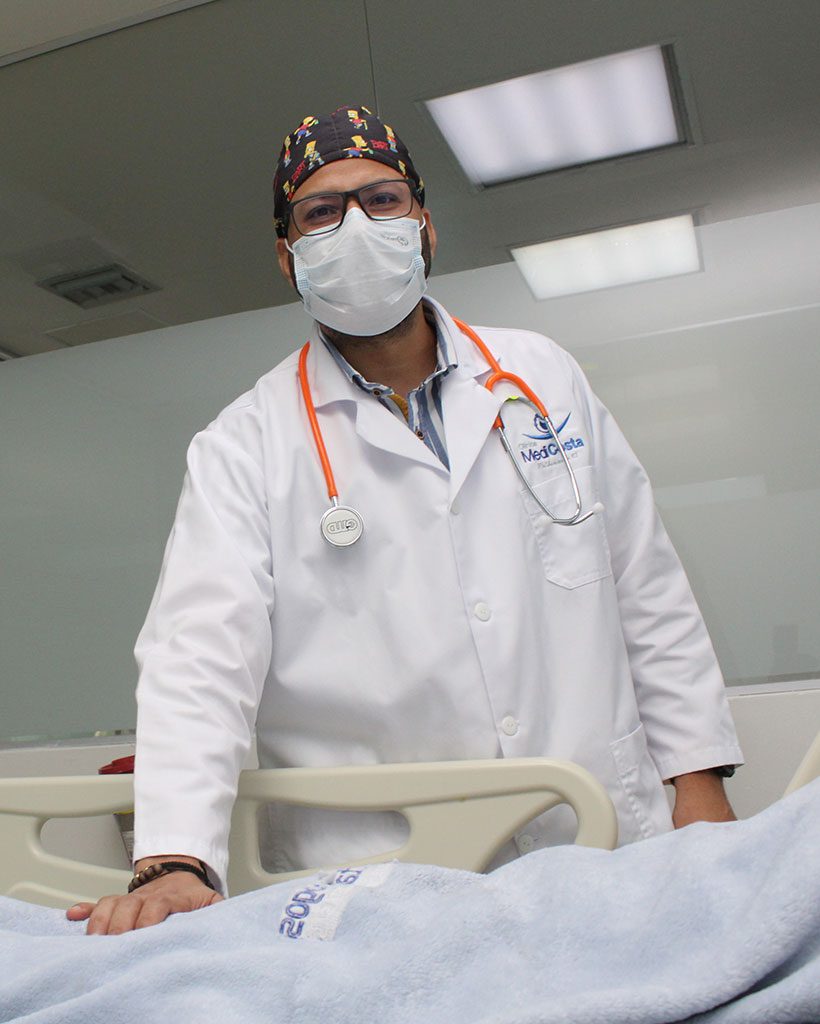 Imagen-Cuidados-Intensivos---Clínica-Medicosta